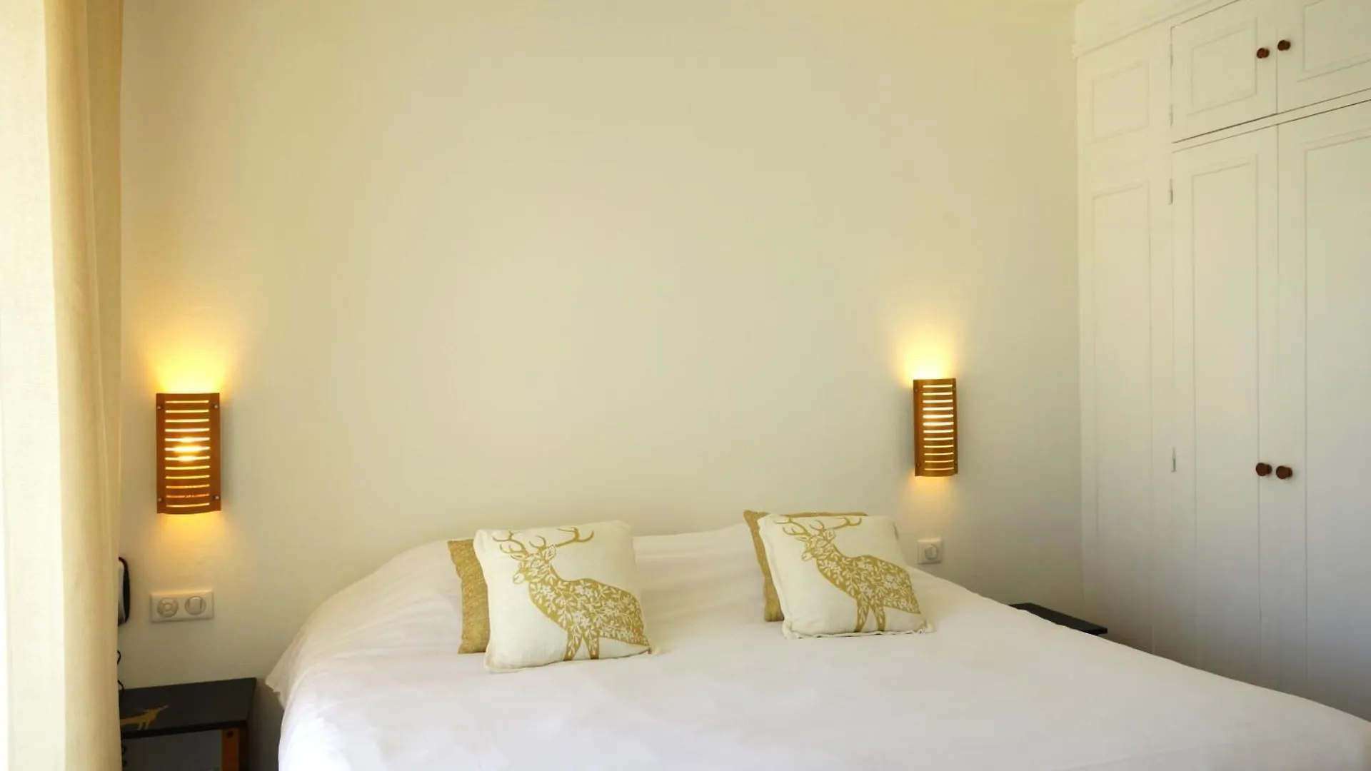 קז'אר Hotel La Segaliere Spa Bar