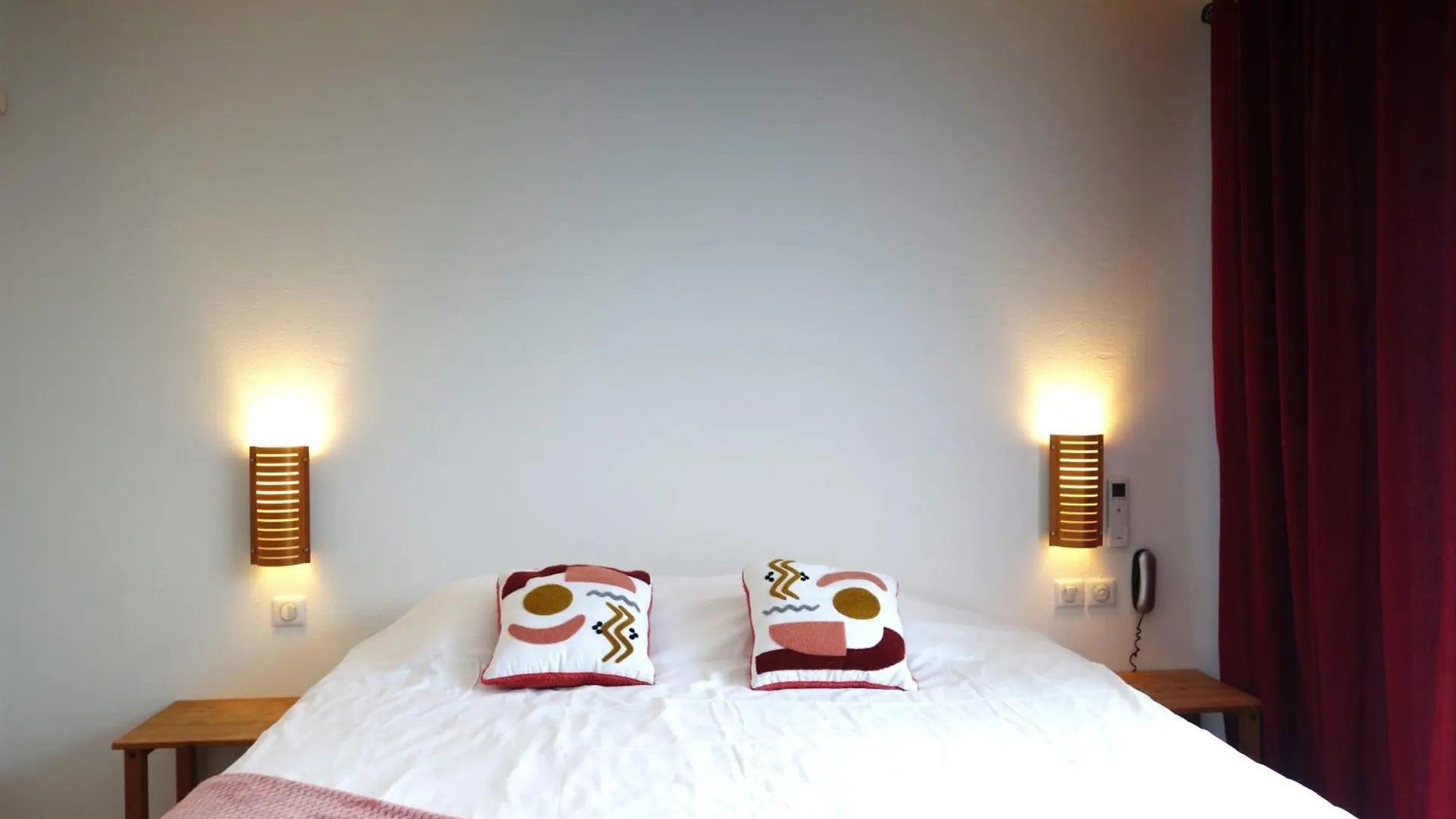 קז'אר Hotel La Segaliere Spa Bar