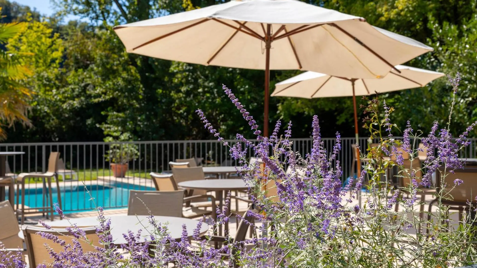 קז'אר Hotel La Segaliere Spa Bar 3*,  צרפת